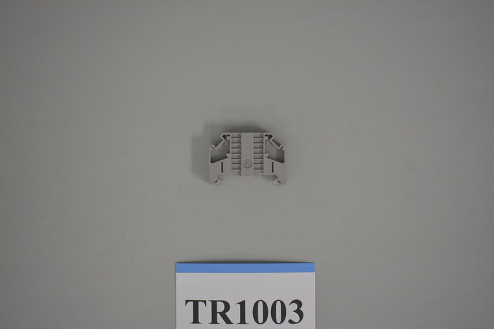Trident | End Clamp